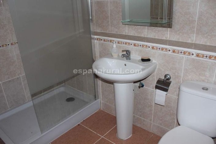 Image No.21-10 Bed Country House for sale