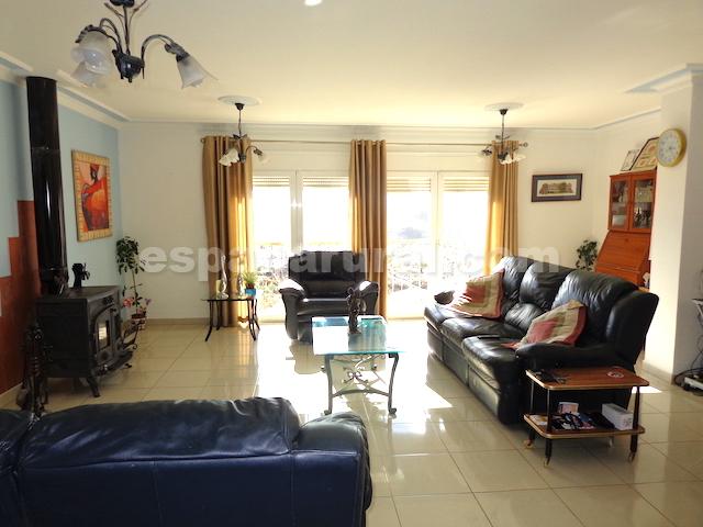 Image No.7-10 Bed Country House for sale