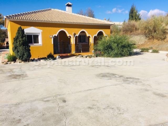 Image No.1-Villa de 3 chambres à vendre à Oria