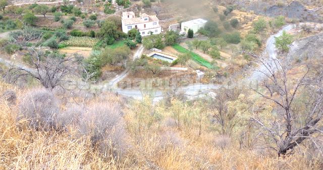 Image No.17-5 Bed Country House for sale