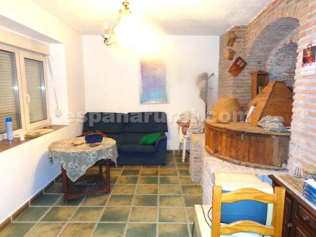 Image No.3-5 Bed Country House for sale