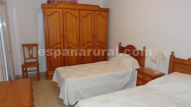 Image No.10-4 Bed Villa for sale