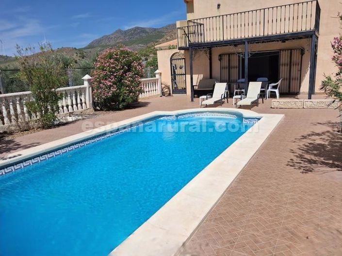 Image No.16-4 Bed Villa for sale
