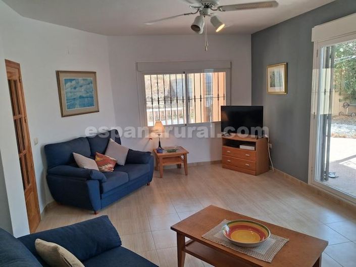 Image No.3-4 Bed Villa for sale