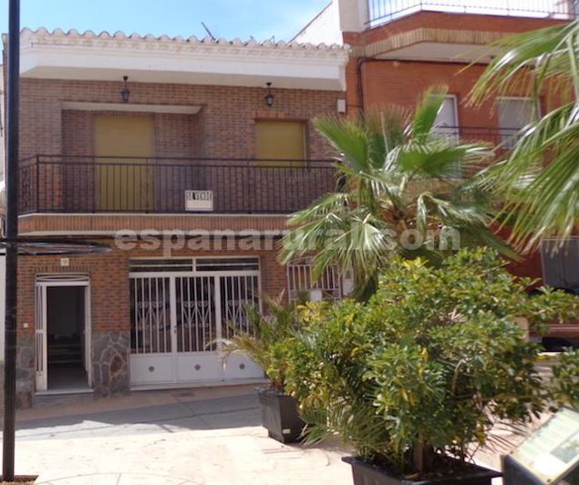 Image No.15-4 Bed Village House for sale