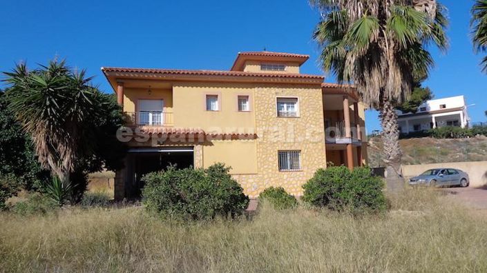 Image No.20-4 Bed Villa for sale