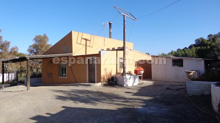 Image No.14-3 Bed Country House for sale