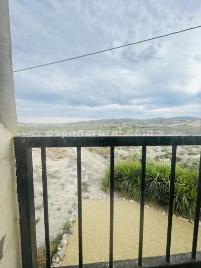 Image No.15-6 Bed Country House for sale