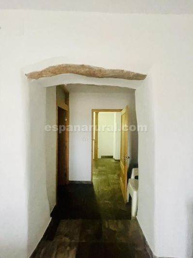 Image No.16-6 Bed Country House for sale