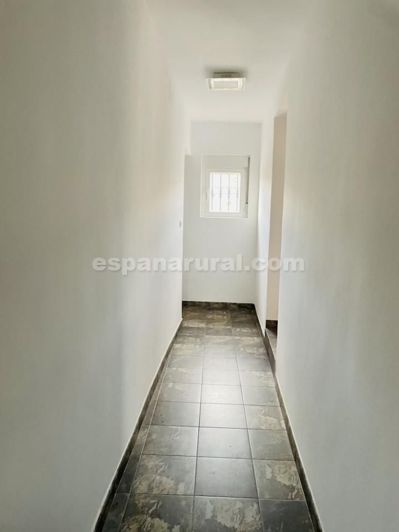 Image No.21-6 Bed Country House for sale