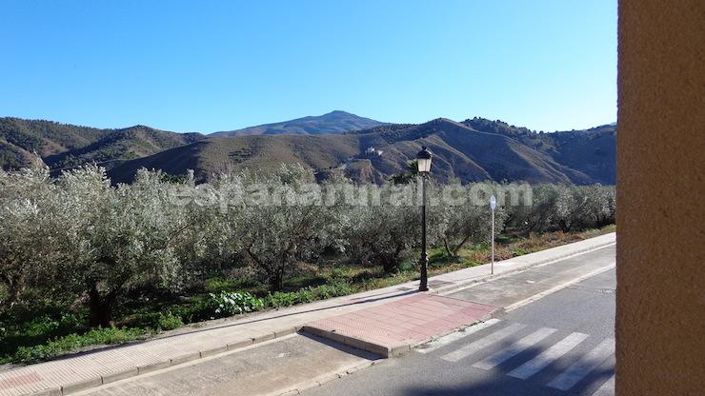 Image No.16-2 Bed Apartment for sale