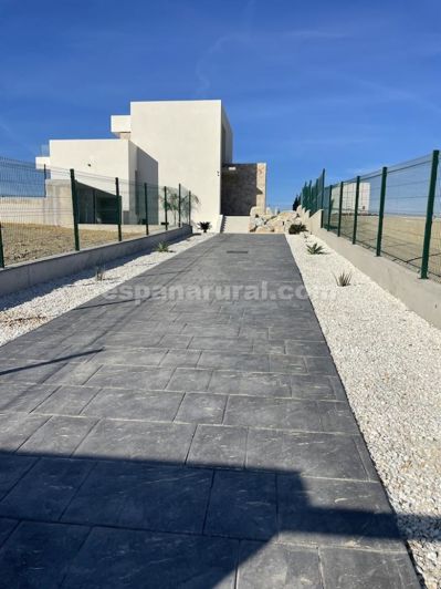 Image No.12-3 Bed Villa for sale