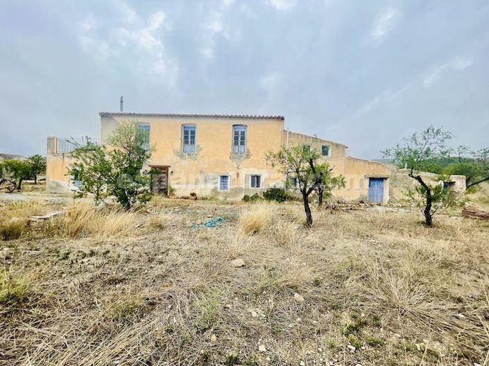 Image No.1-4 Bed Country House for sale