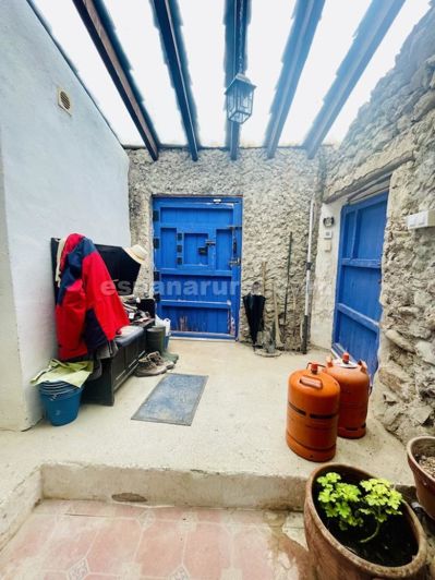 Image No.23-4 Bed Country House for sale