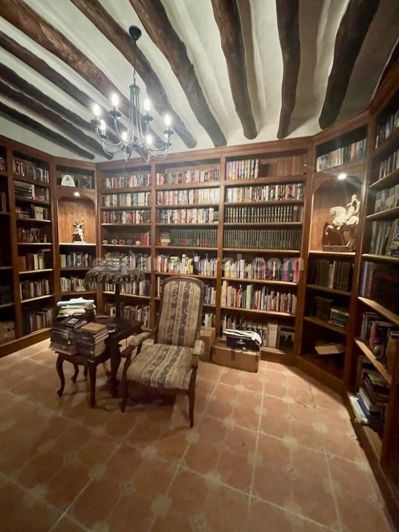 Image No.7-4 Bed Country House for sale