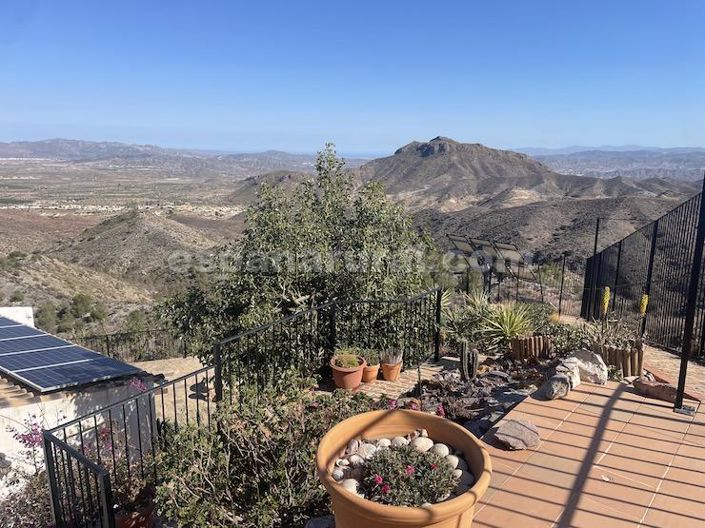 Image No.19-5 Bed Country House for sale