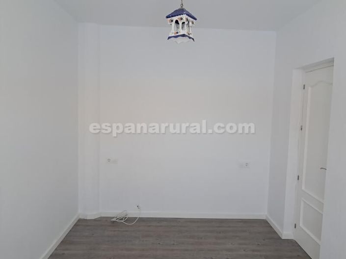 Image No.11-3 Bed Villa for sale