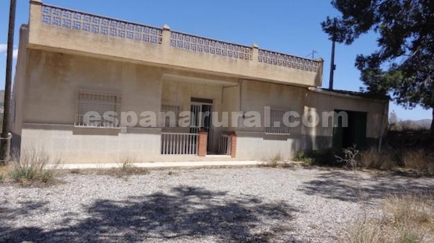 Image No.1-3 Bed Country House for sale