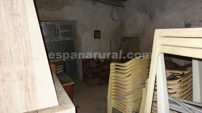 Image No.8-3 Bed Country House for sale