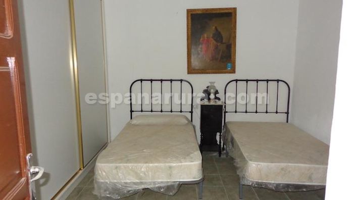 Image No.12-5 Bed Country House for sale