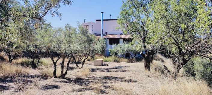 Image No.1-4 Bed Country House for sale