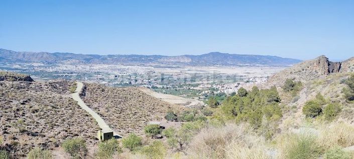 Image No.13-4 Bed Country House for sale