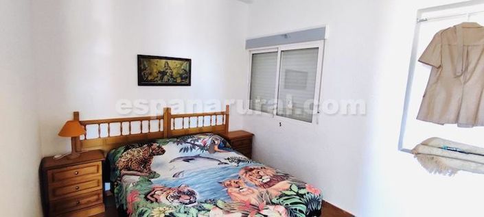 Image No.9-4 Bed Country House for sale