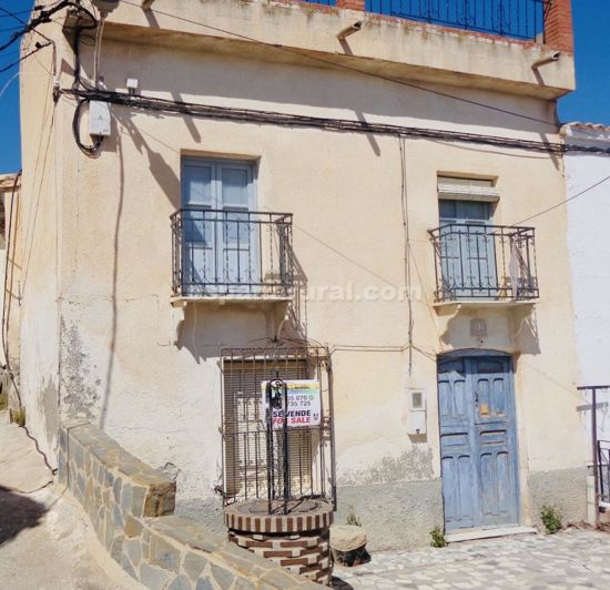 Image No.1-4 Bed Village House for sale