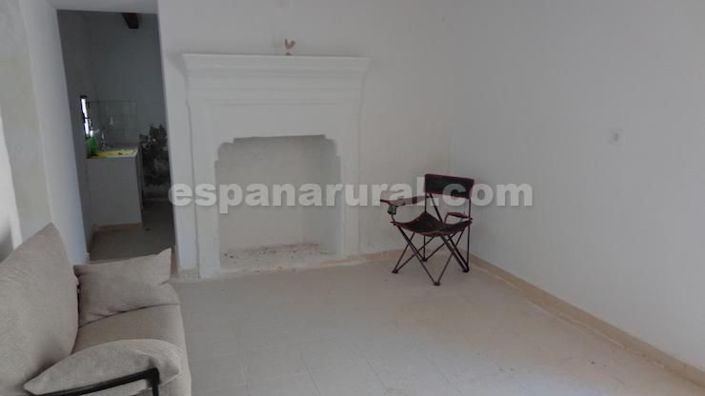 Image No.2-3 Bed Country House for sale