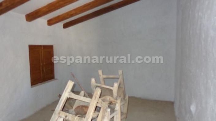 Image No.7-3 Bed Country House for sale