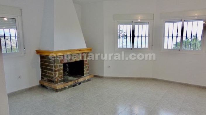 Image No.2-Villa de 3 chambres à vendre à Lúcar