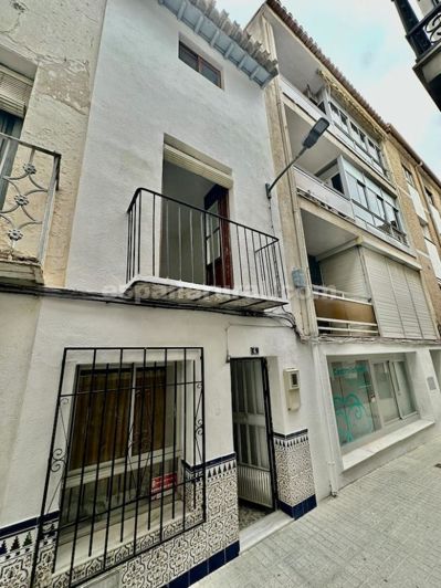 Image No.1-Maison de ville de 4 chambres à vendre à Baza