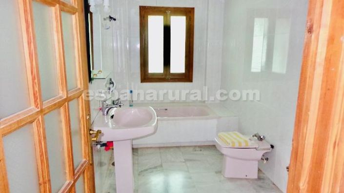 Image No.5-2 Bed Village House for sale