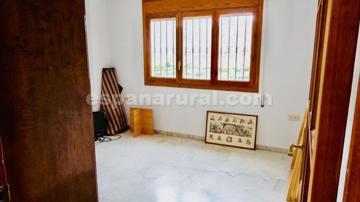 Image No.6-2 Bed Village House for sale