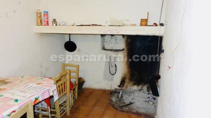 Image No.11-4 Bed Country House for sale