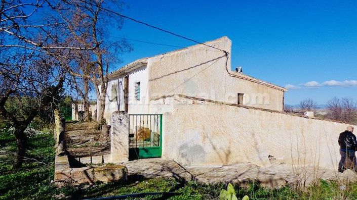 Image No.18-4 Bed Country House for sale