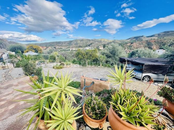 Image No.26-4 Bed Country House for sale