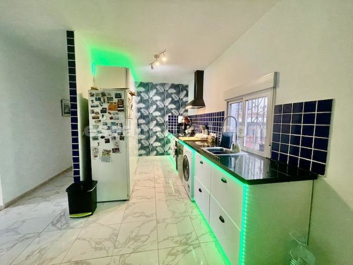 Image No.6-4 Bed Country House for sale