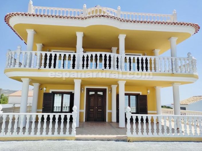 Image No.1-Villa de 10 chambres à vendre à Almeria