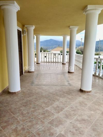 Image No.4-10 Bed Villa for sale