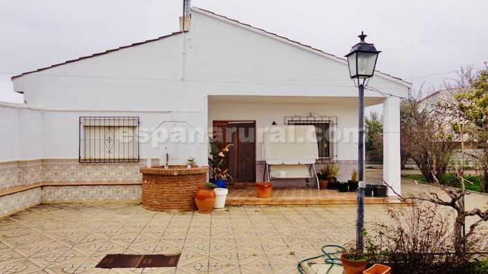 Image No.20-4 Bed Villa for sale