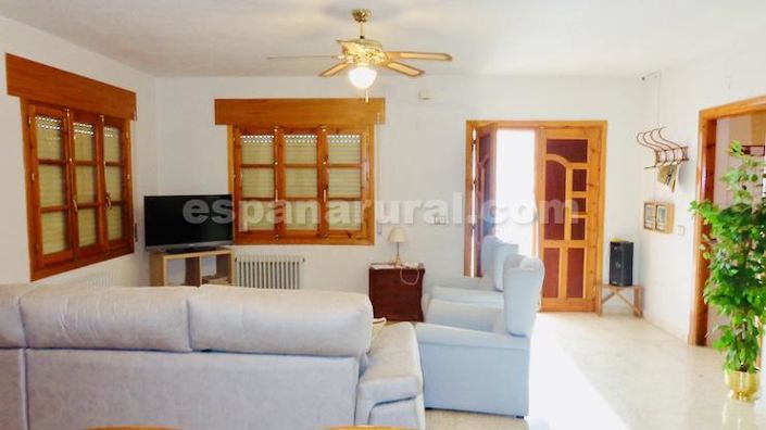 Image No.4-4 Bed Villa for sale