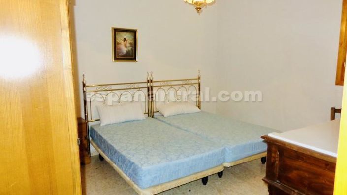 Image No.8-4 Bed Villa for sale