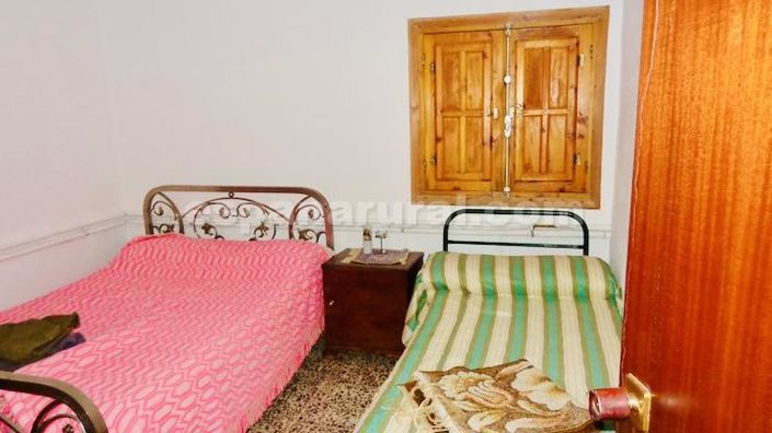 Image No.16-9 Bed Country House for sale