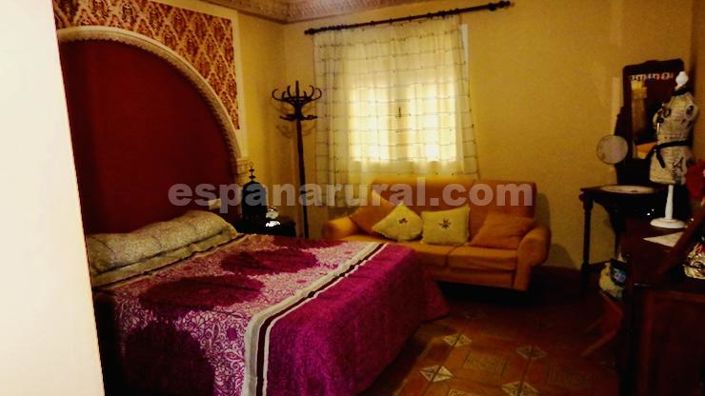 Image No.6-Villa de 7 chambres à vendre à Baza