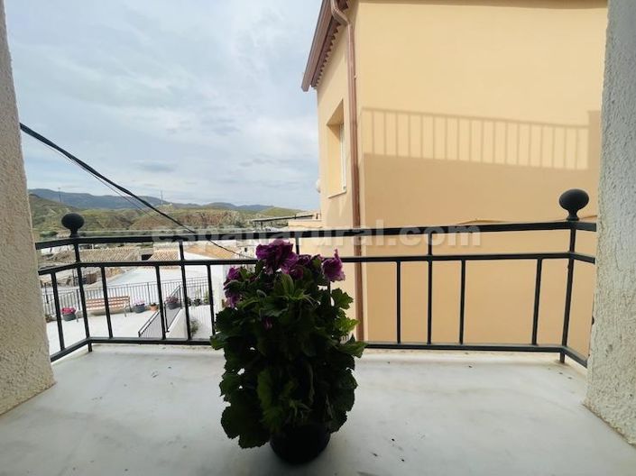 Image No.10-4 Bed Village House for sale