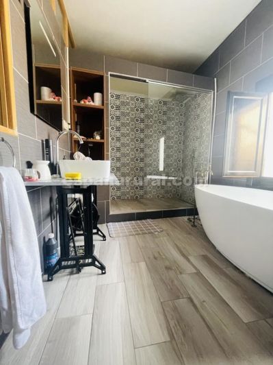 Image No.12-4 Bed Village House for sale