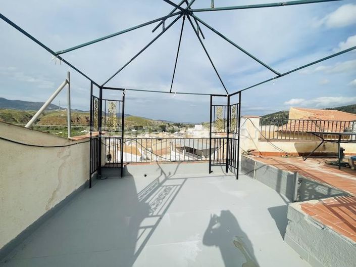 Image No.16-4 Bed Village House for sale