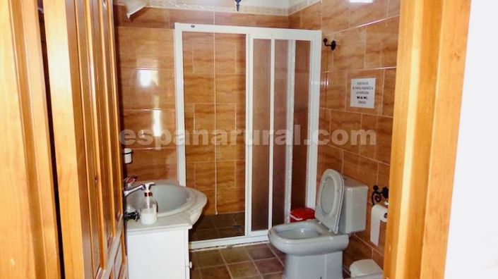 Image No.6-2 Bed Country House for sale