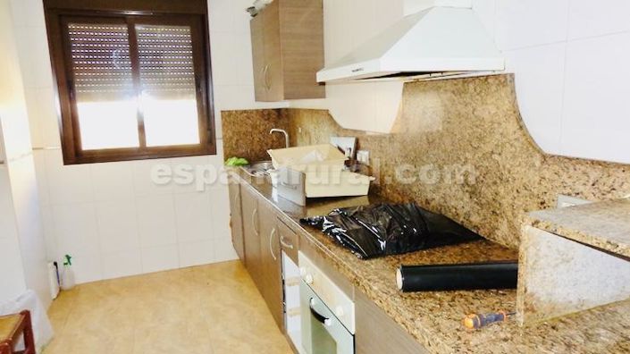 Image No.7-3 Bed Apartment for sale